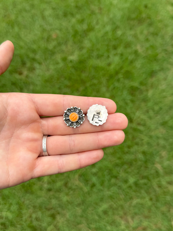 Translation missing: en.Orange Spiny Oyster Earrings